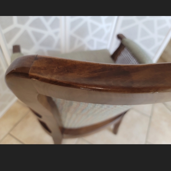 Wicker Sided Accent Chair, Queen Ann High Back with Woven Natural Rattan Sides, - Picture 8 of 10